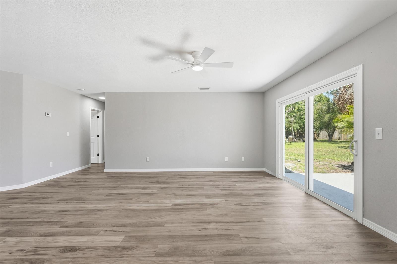 1343 SE Vestridge Lane, Port St. Lucie FL 34952 photo 2