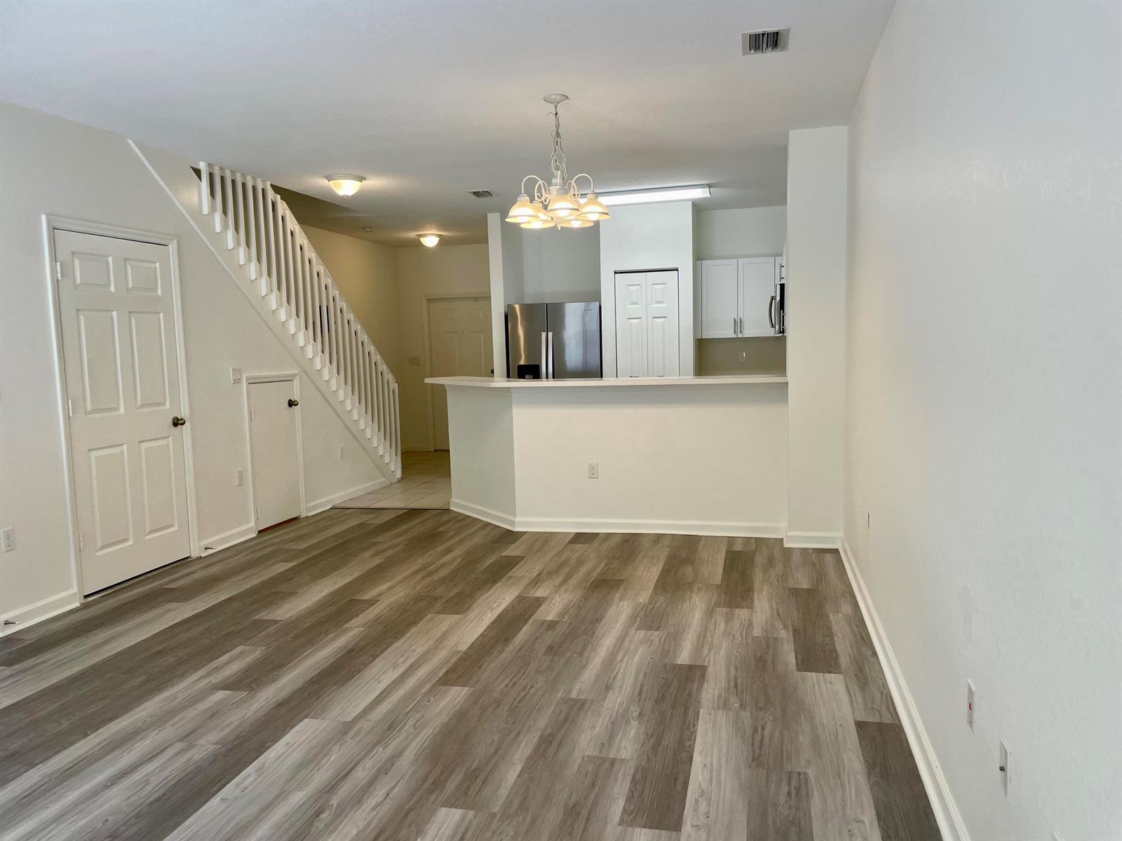 5064 SE Mariner Garden Circle, Stuart FL 34997 photo 3