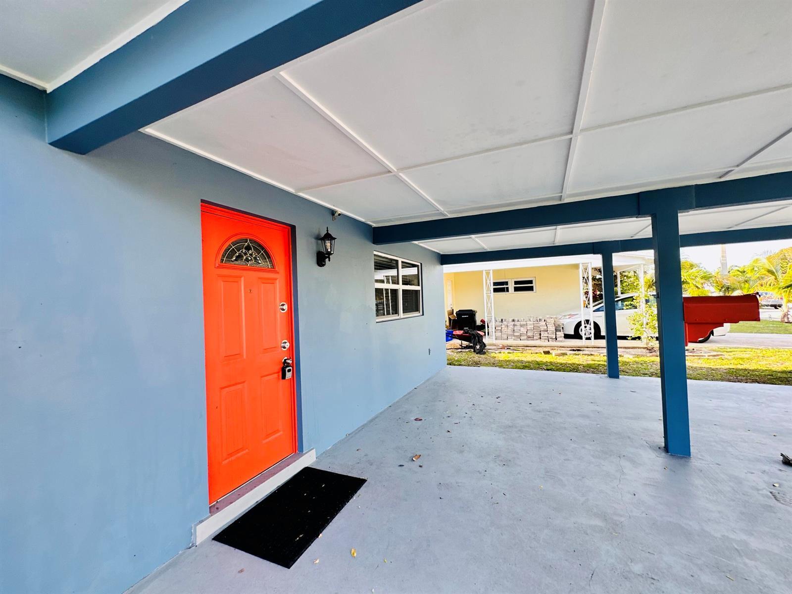 1118 N E Street, FL 33460 photo 3