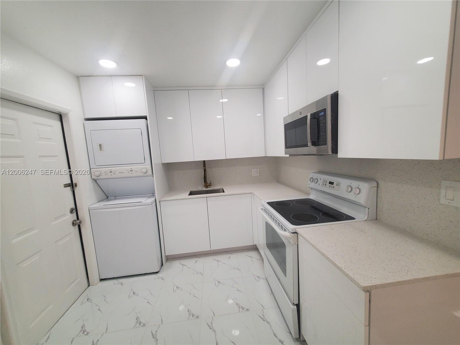 9203 NW 38th Dr # 2, Coral Springs FL 33065 photo 3