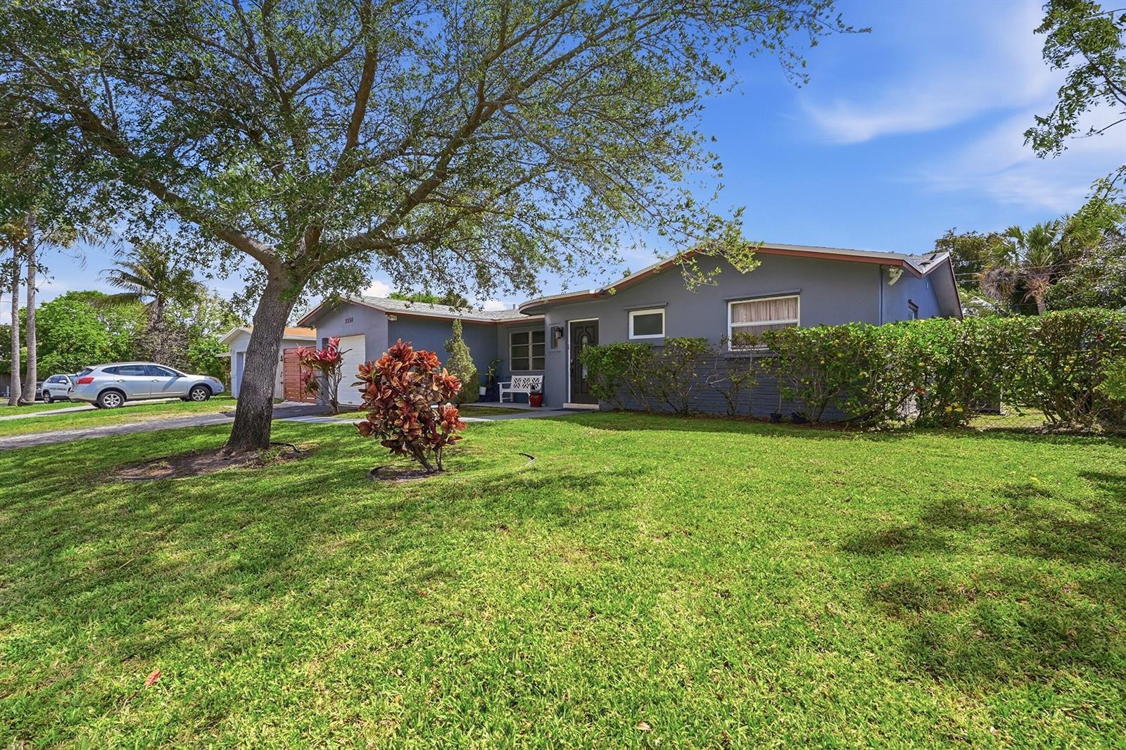 2350 NW 60th Avenue, Sunrise FL 33313 photo 3