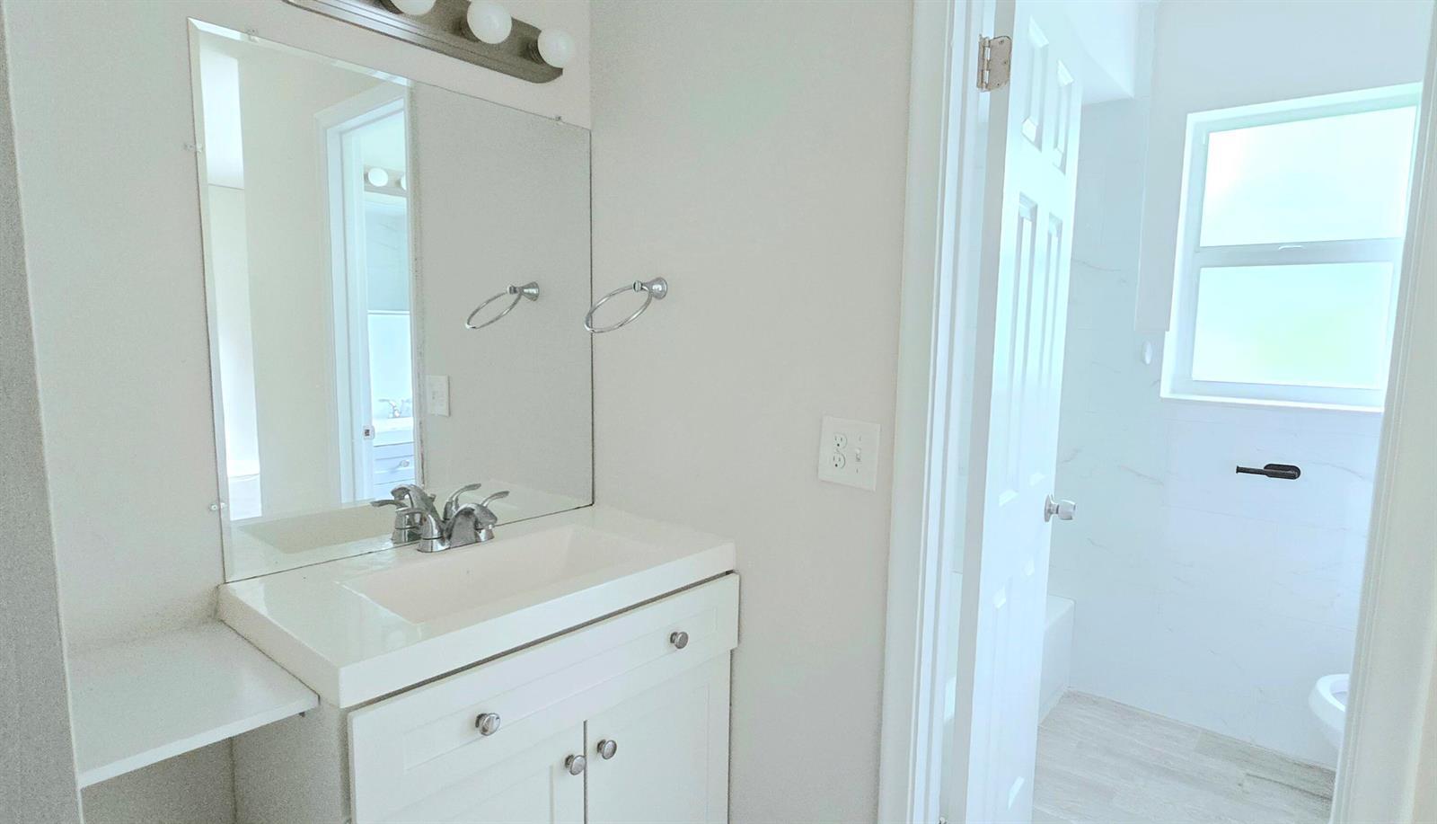 115 SW 1st Avenue # 7, Boynton Beach FL 33435 photo 4