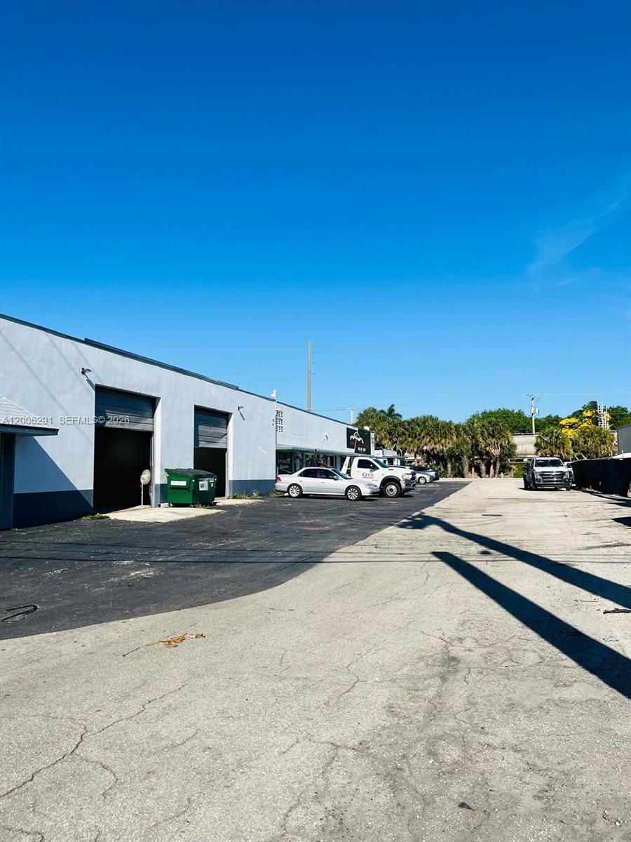 810 NW 1st Ave, Boca Raton FL 33432 photo 2