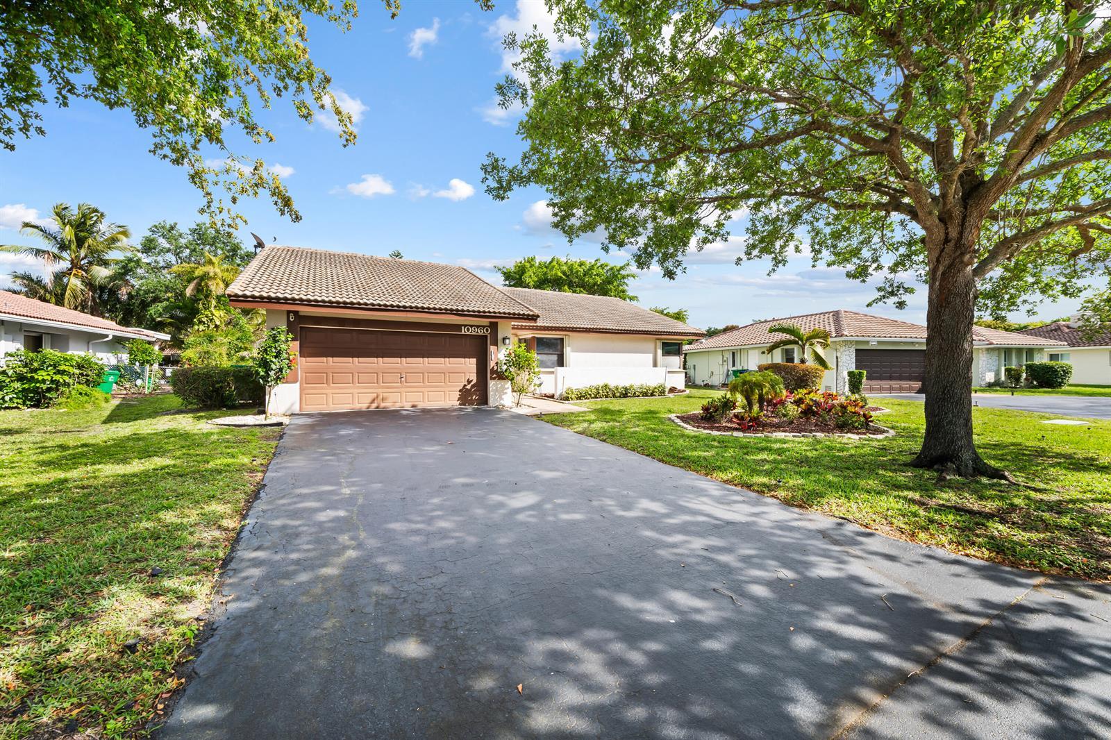 10960 NW 17th Place, Coral Springs FL 33071 photo 4