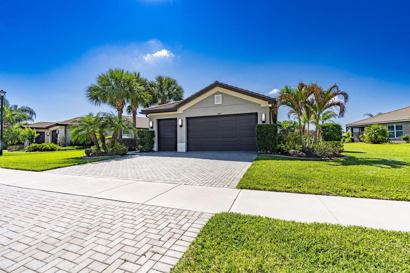 11402 SW Half Moon Lake Lane, Port St. Lucie FL 34987 photo 3
