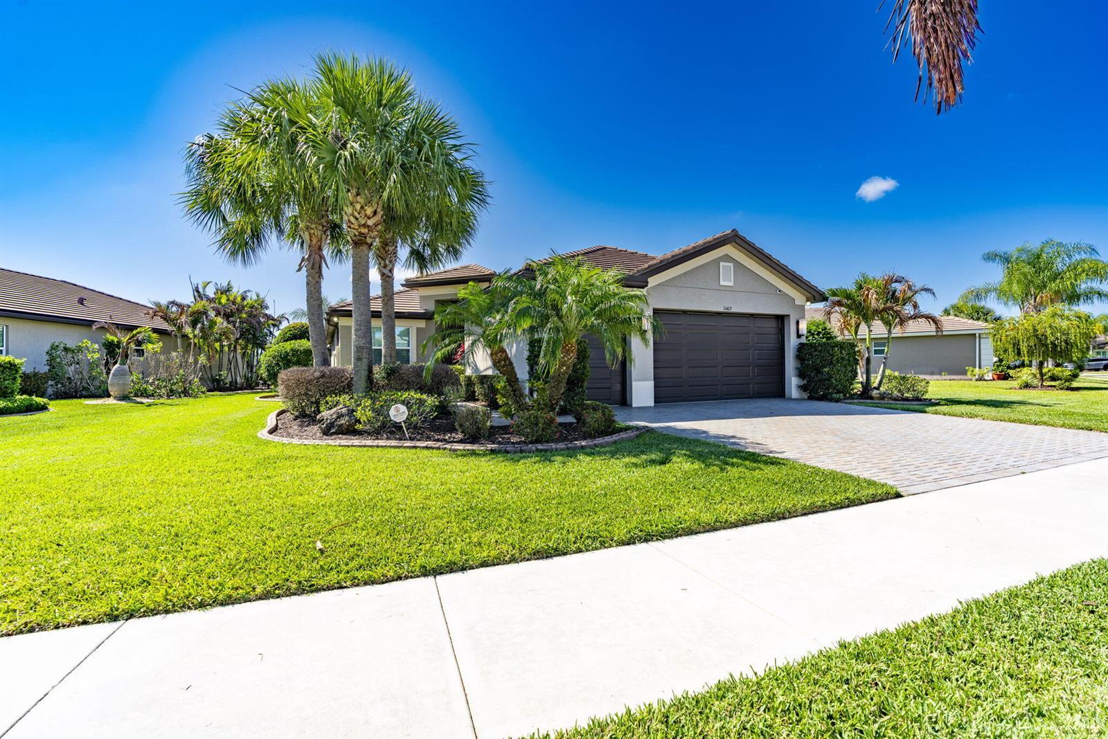 11402 SW Half Moon Lake Lane, Port St. Lucie FL 34987