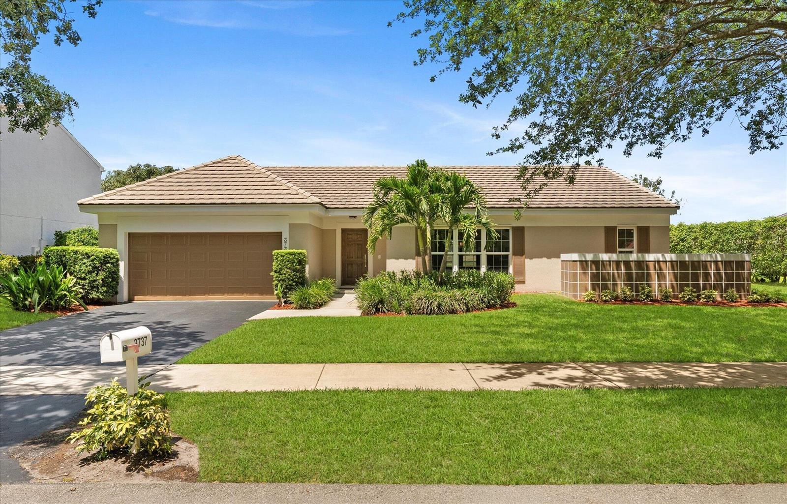 3737 Satin Leaf Court, Delray Beach FL 33445 photo 2