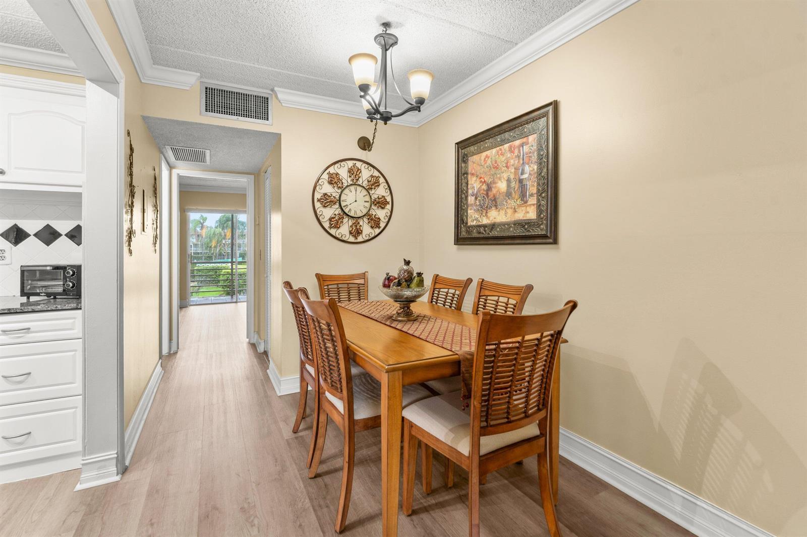 600 Village Green Court # 211, Palm Springs FL 33461 photo 5