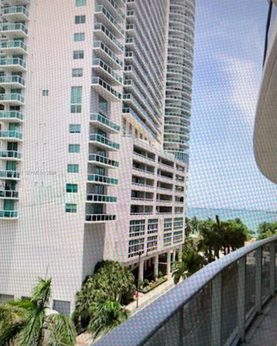 Miami, FL 33132 photo 5