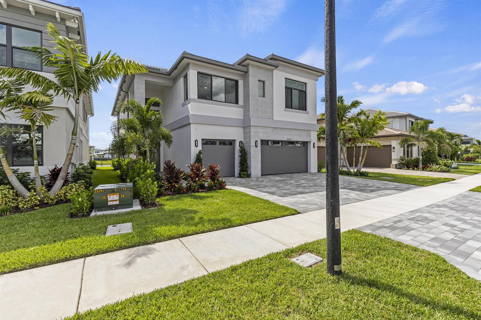 10033 Stockrun Drive, Palm Beach Gardens FL 33412 photo 3