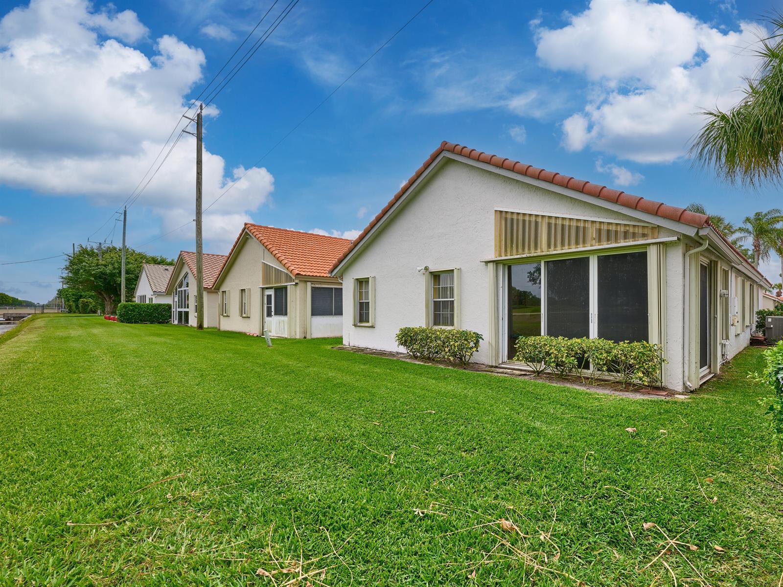 6093 Bay Isles Drive, Boynton Beach FL 33437 photo 2