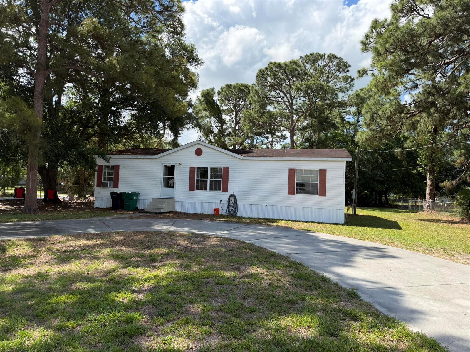 5924 NE 4th Lane, Okeechobee FL 34974 photo 3