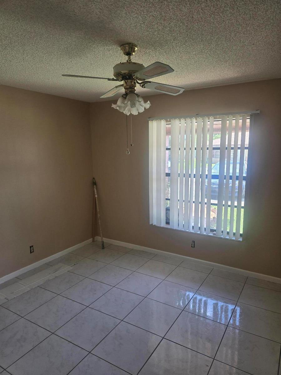 4290 Royal Banyan Way # B, FL 33461 photo 2