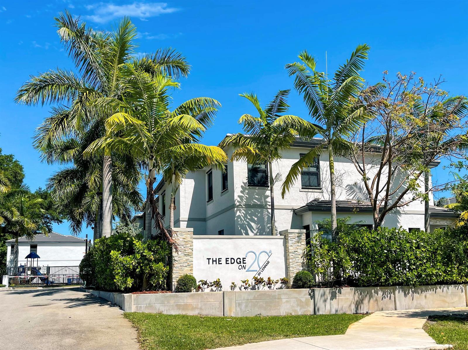 524 SW 19th Way, Fort Lauderdale FL 33312 photo 3