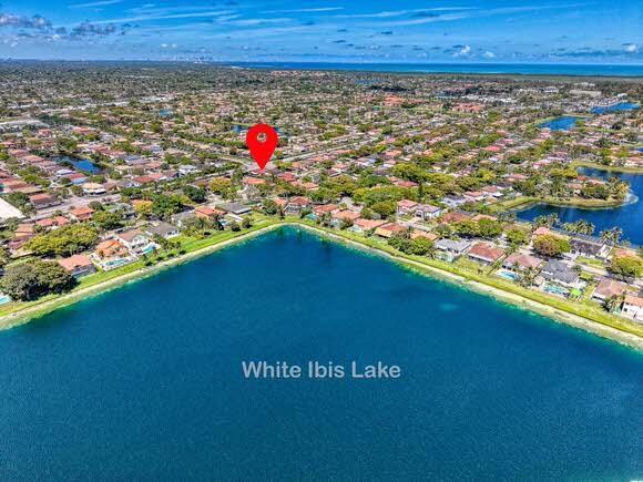 21200 SW 92nd Avenue, Cutler Bay FL 33189 photo 2