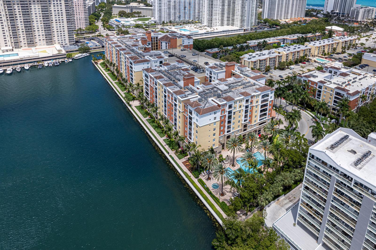 17100 N Bay Road Unit 1214, Sunny Isles Beach FL 33160 photo 2