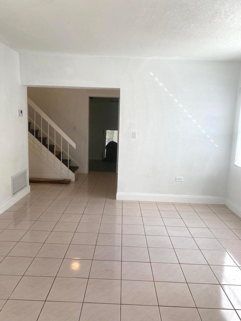 3031 E Missionwood Lane # 51, Miramar FL 33025 photo 5
