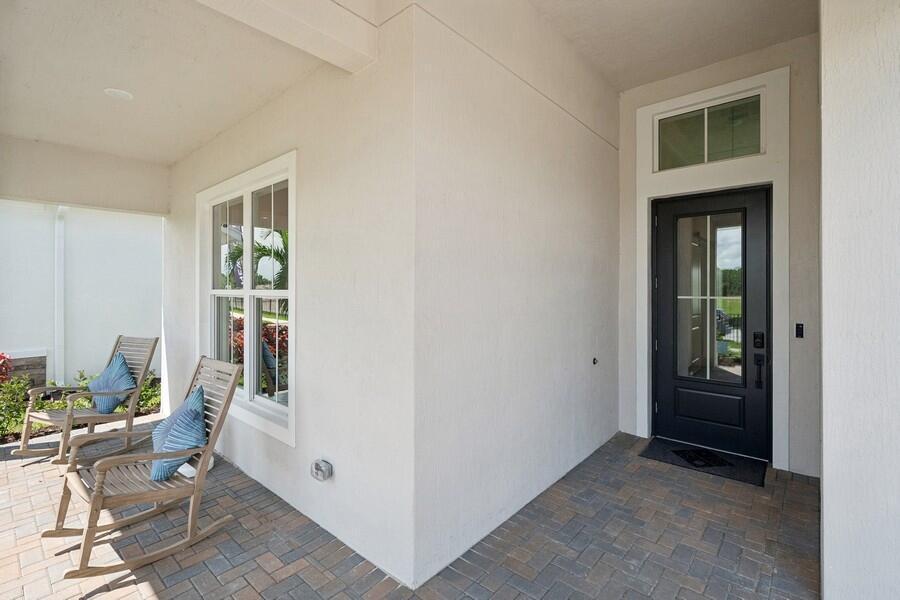 10224 NW Field Flower Trail, Port St. Lucie FL 34987 photo 2