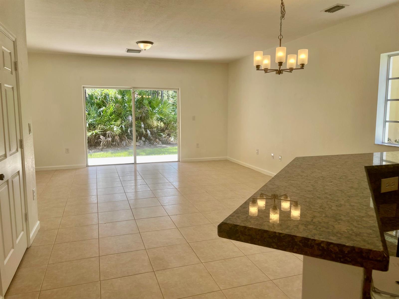 5156 SE Mariner Garden Circle, Stuart FL 34997 photo 2