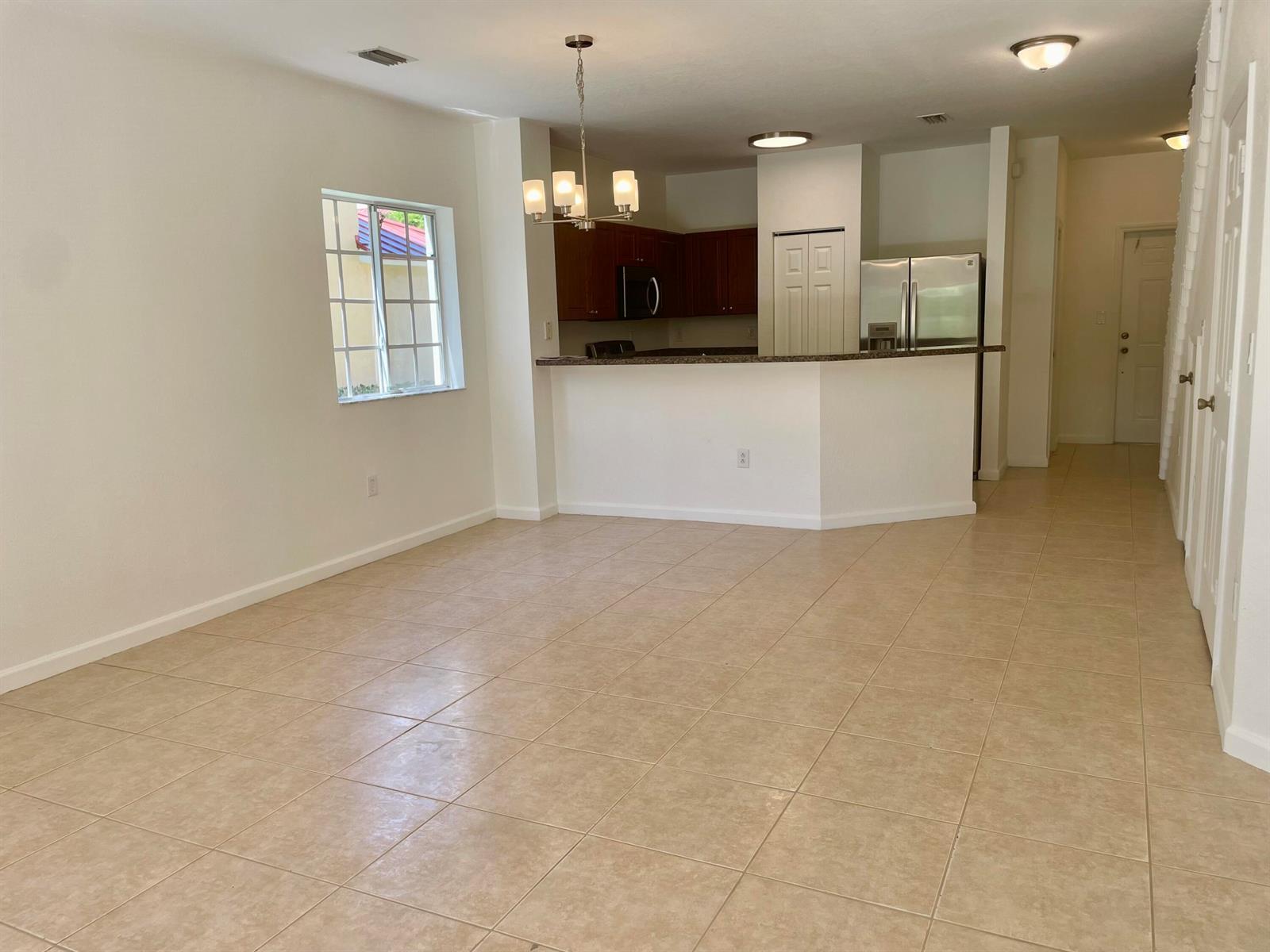 5156 SE Mariner Garden Circle, Stuart FL 34997 photo 3