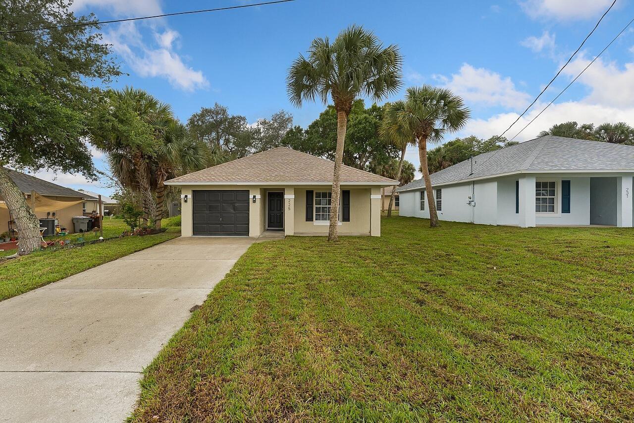 225 12th Street SW, Vero Beach FL 32962 photo 3