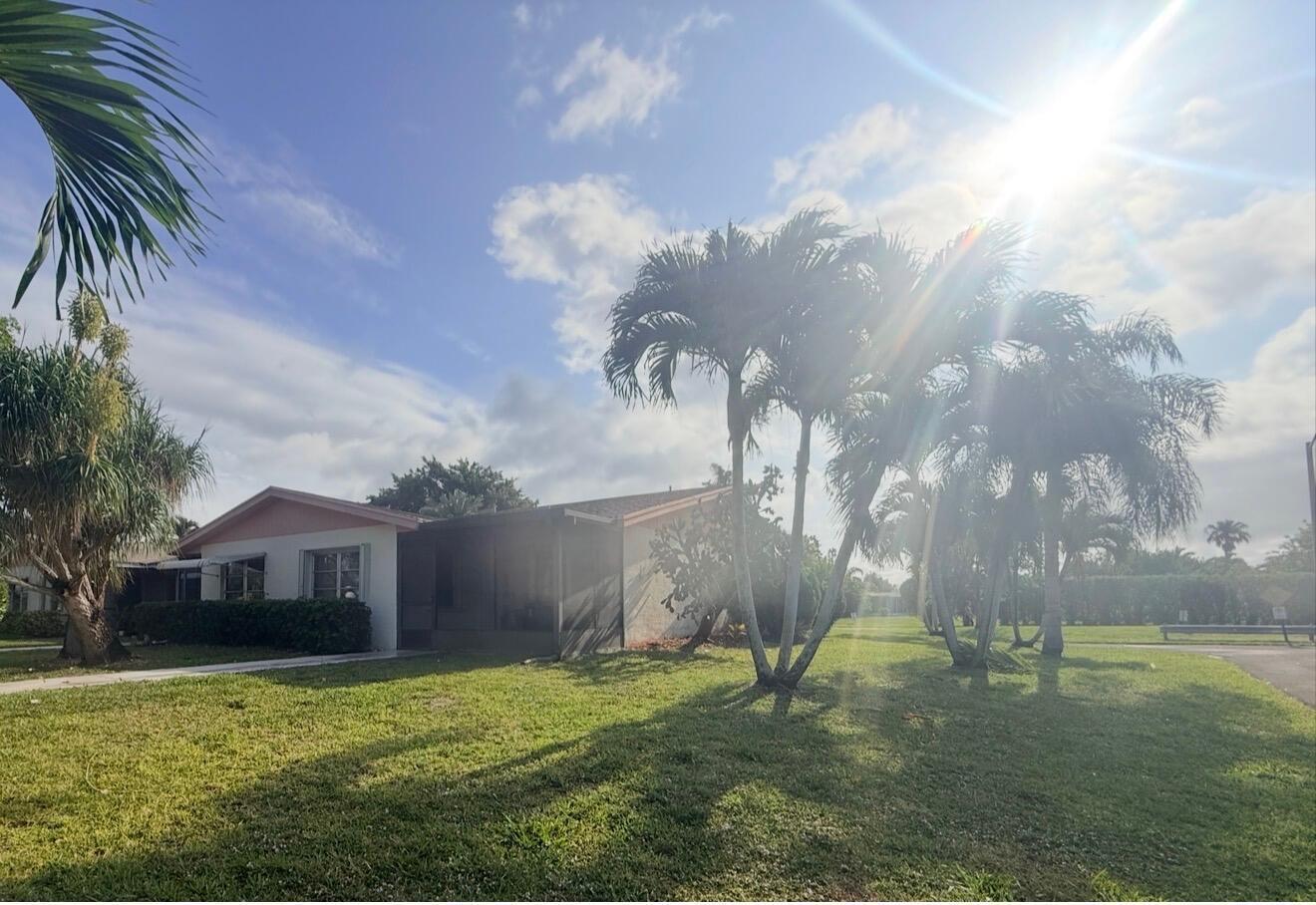 14464 Campanelli Drive, Delray Beach FL 33484