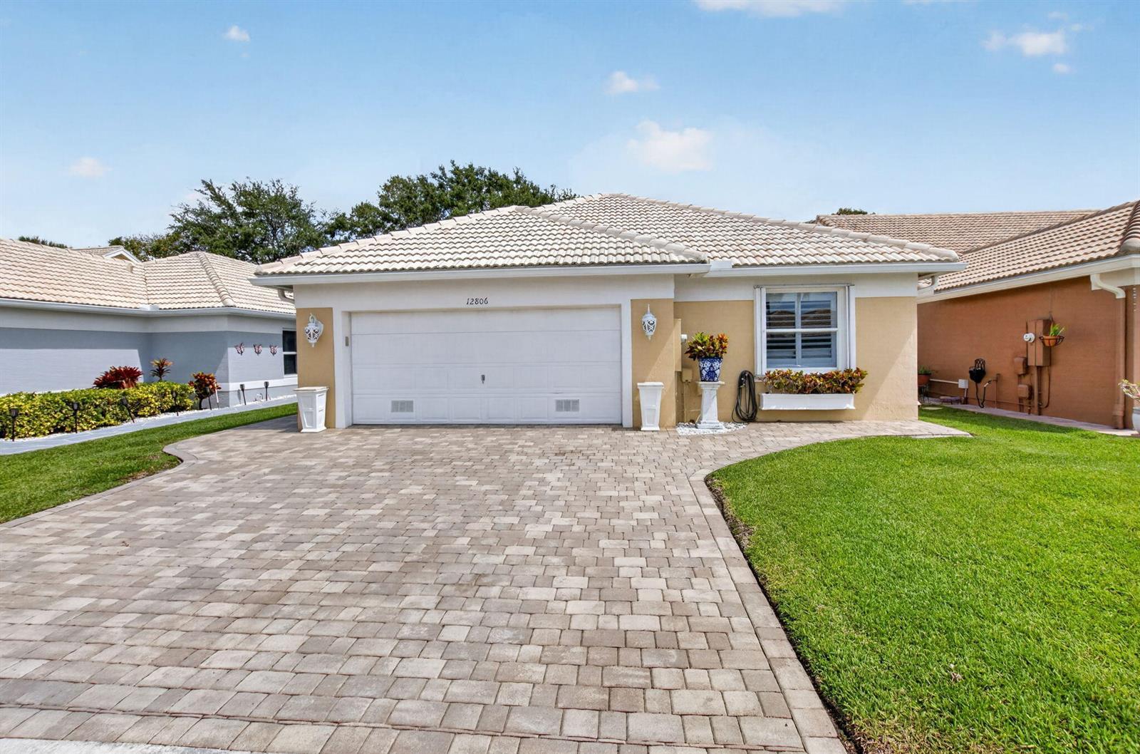 12806 Hampton Lakes Circle, Boynton Beach FL 33436 photo 4