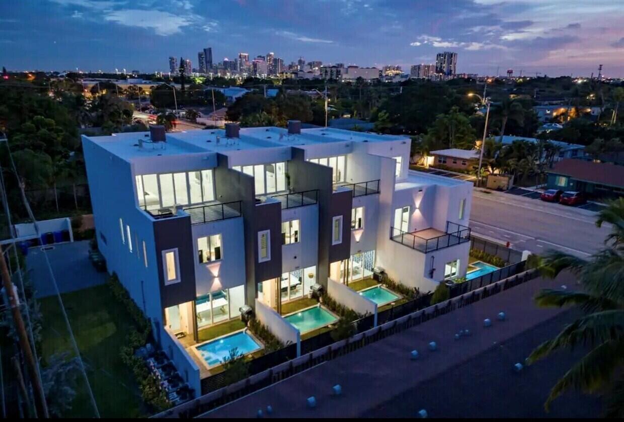 1222 NE 15th Avenue, Fort Lauderdale FL 33304