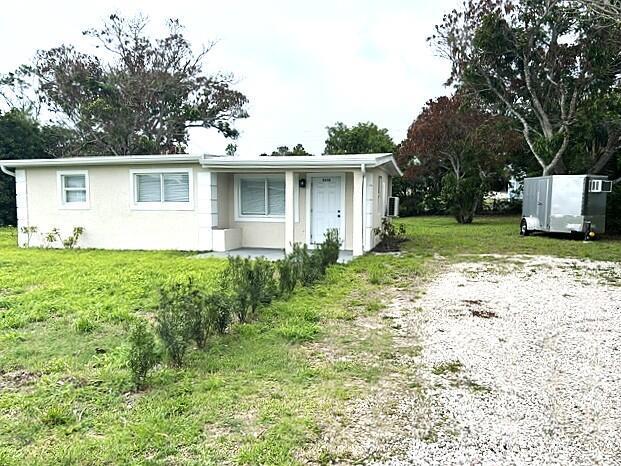 8658 SE Anthion Way, Hobe Sound FL 33455 photo 2