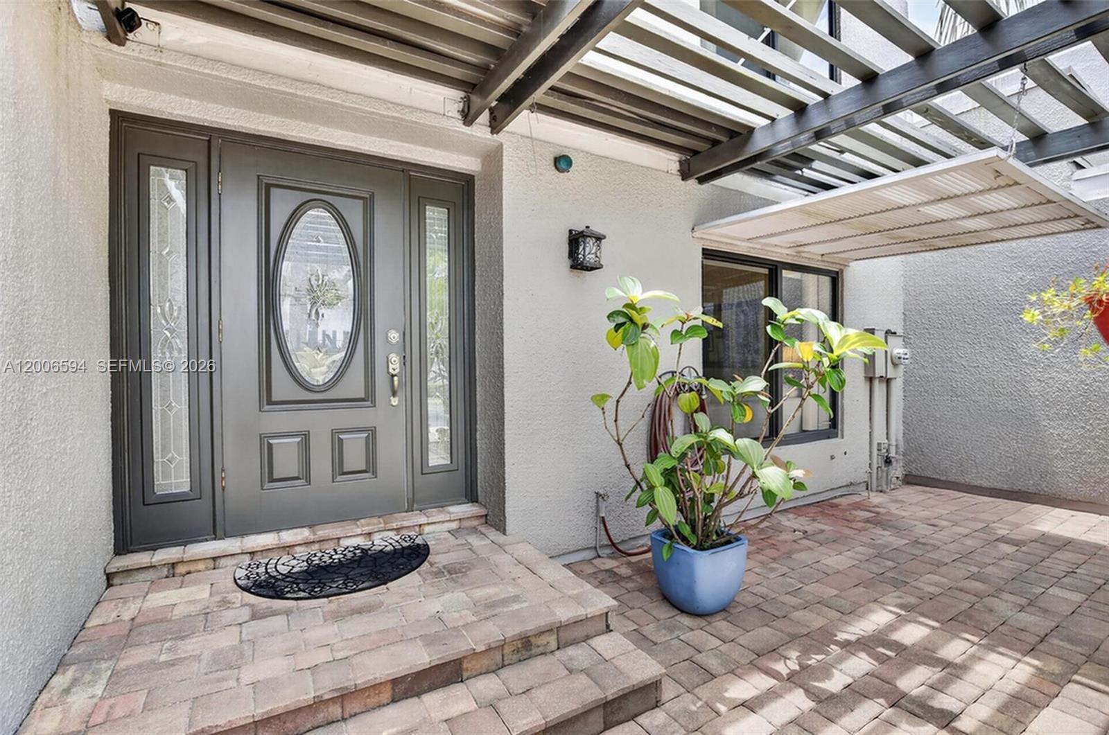 11254 NW 15th Ct, Pembroke Pines FL 33026 photo 2
