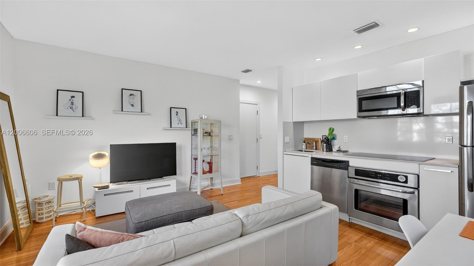 1410 Euclid Ave # 6, Miami Beach FL 33139 photo 5