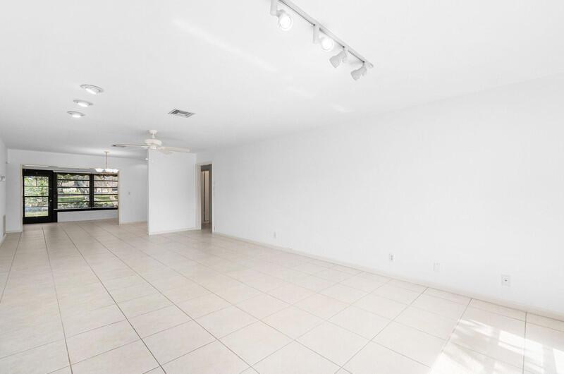 10120 Eaglewood Terrace # B, Boynton Beach FL 33436 photo 4