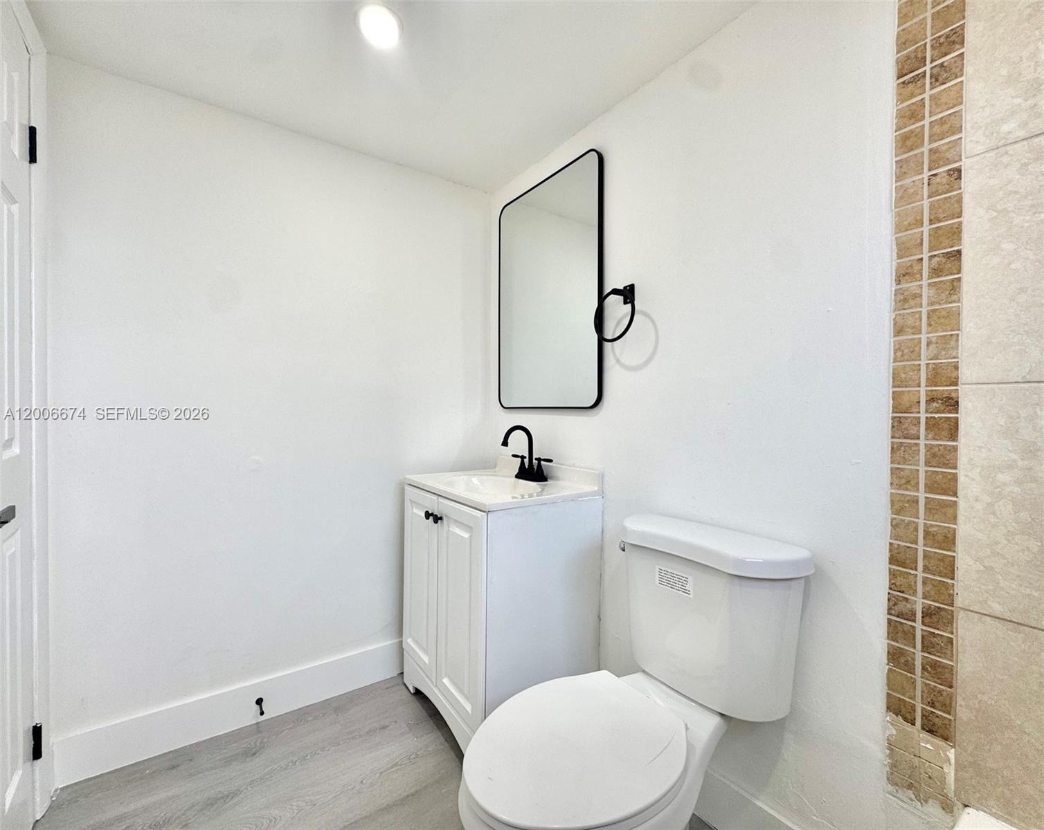 417 NW 2nd Ave # 000, Hallandale Beach FL 33009 photo 4
