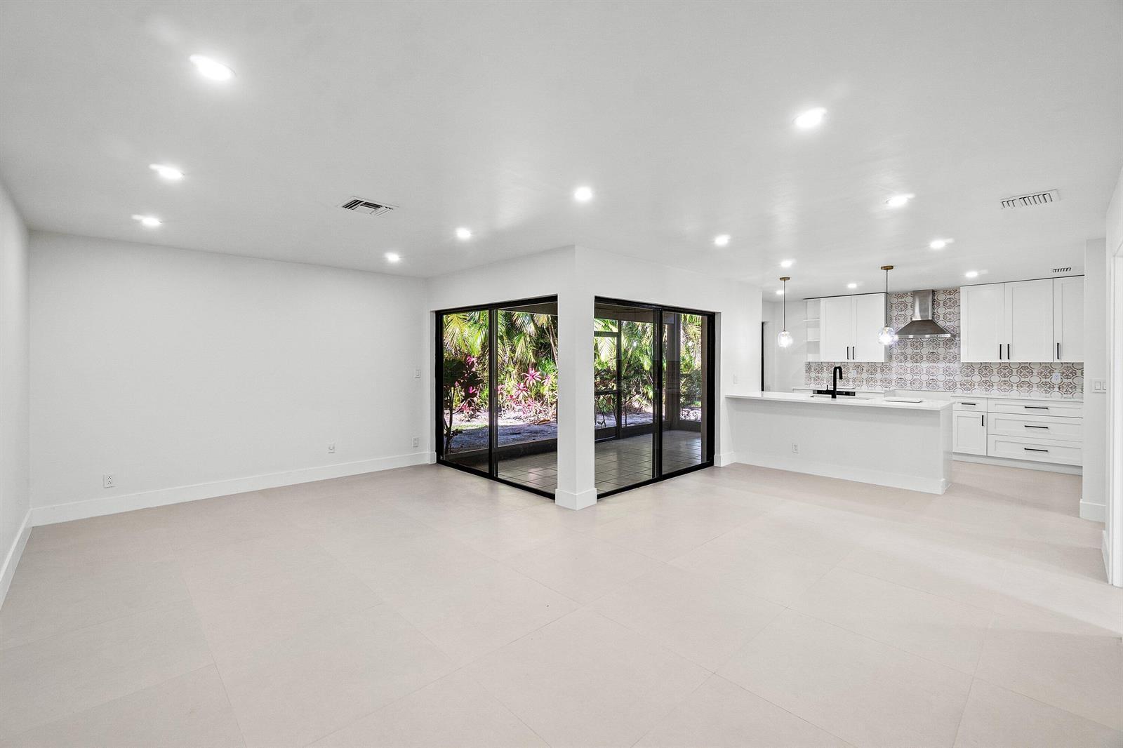 5944 Forest Grove Drive # 3, Boynton Beach FL 33437 photo 4