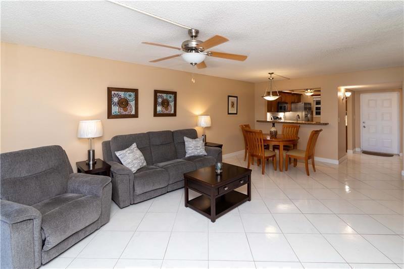 1811 Sabal Palm Drive # 304, Davie FL 33324 photo 4