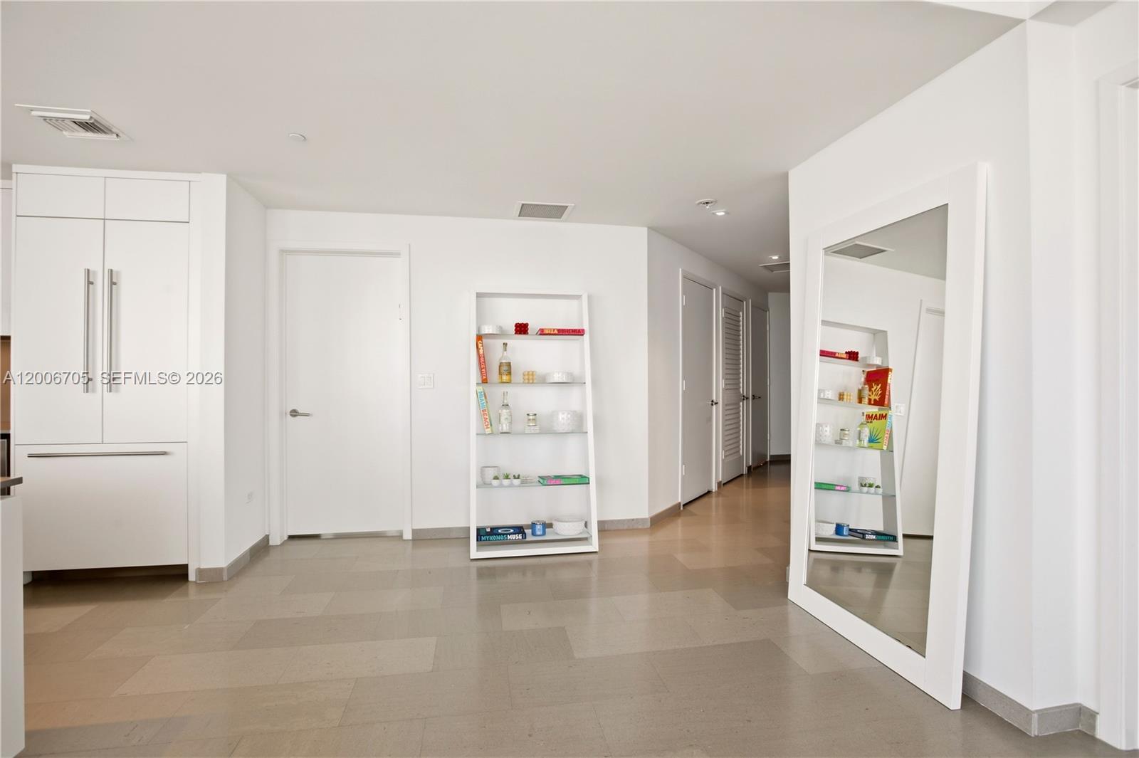 68 SE 6th St # 2701, Miami FL 33131 photo 3