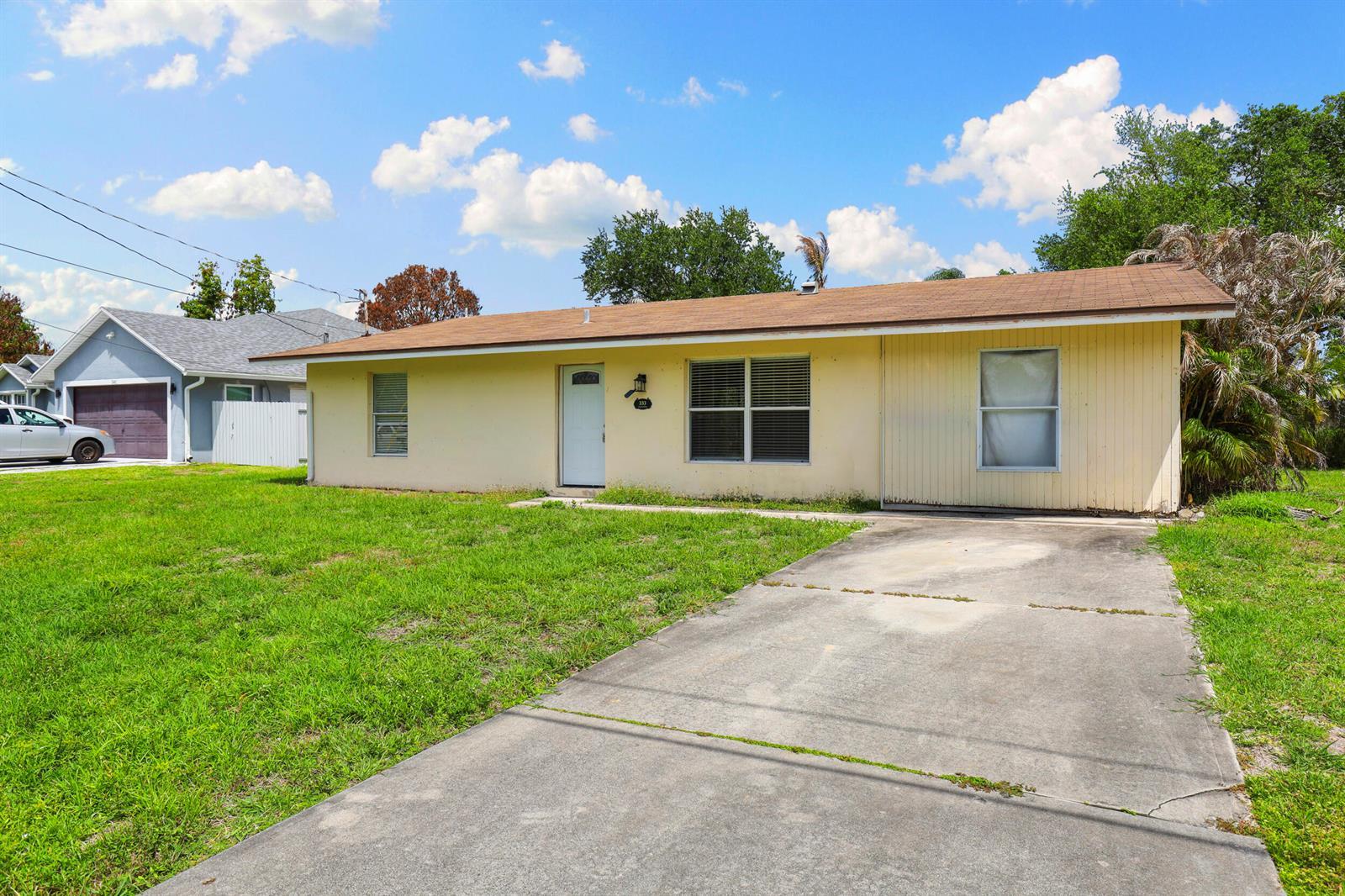 333 SW Lucero Drive, Port St. Lucie FL 34983 photo 3