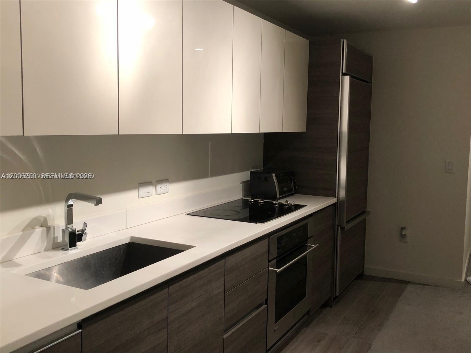1100 S Miami Ave # 3606, Miami FL 33130 photo 2