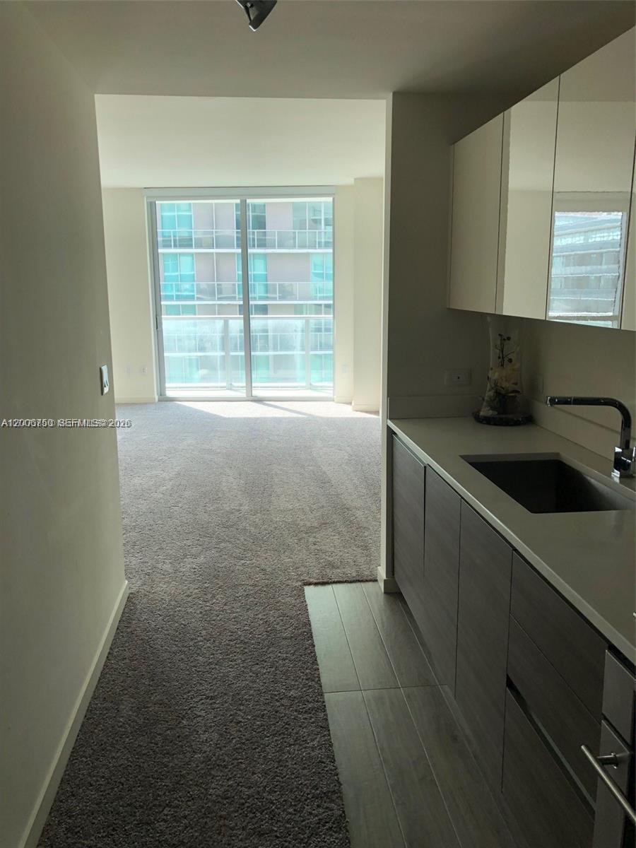 1100 S Miami Ave # 3606, Miami FL 33130 photo 3