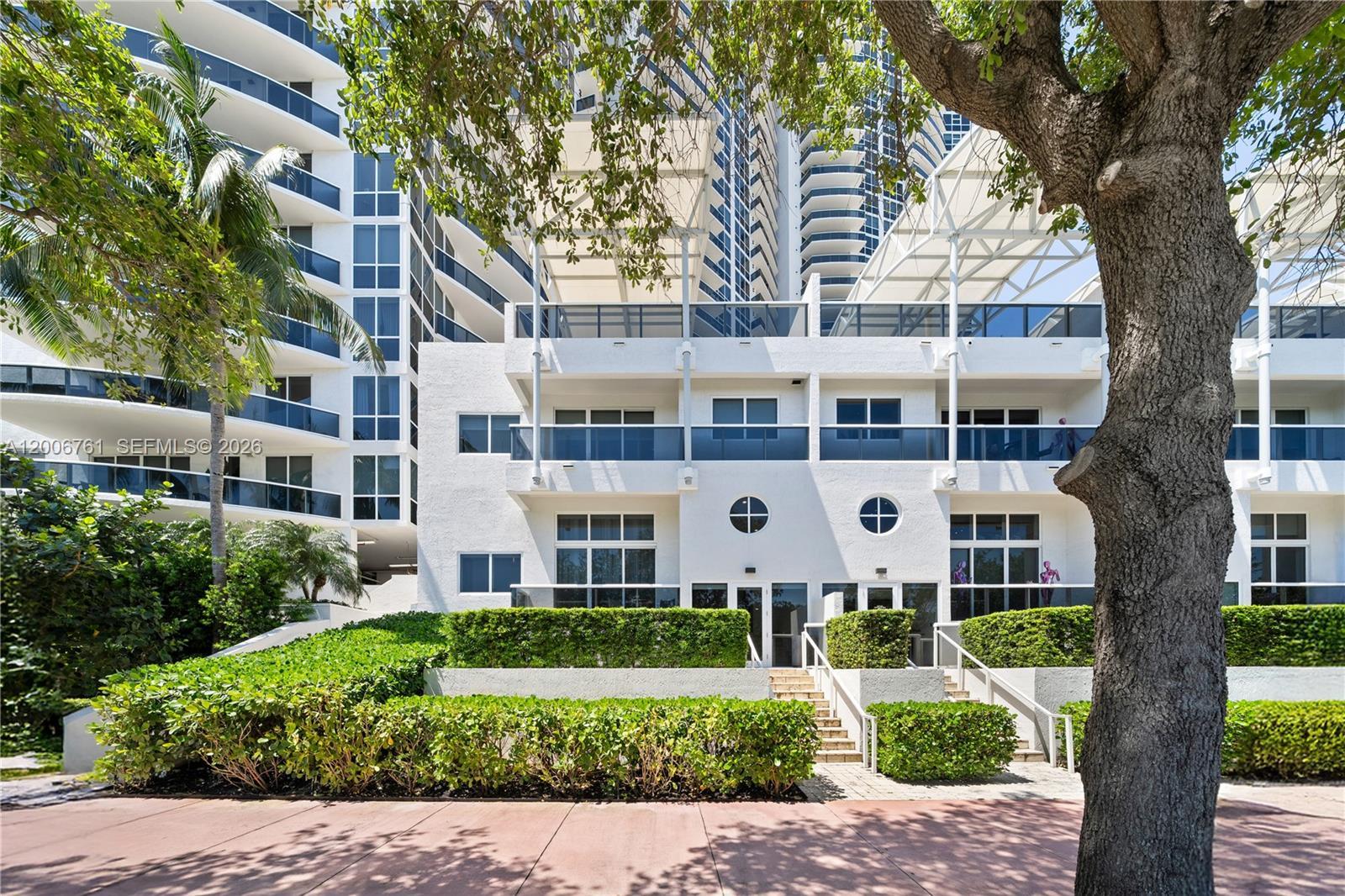 400 Alton Rd # 1A, Miami Beach FL 33139 photo 3