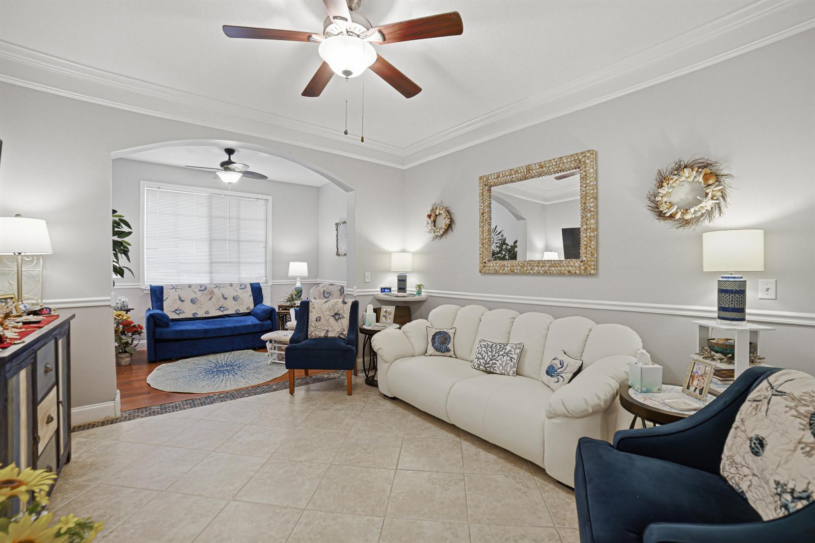 6101 Myrtlewood Circle W, Palm Beach Gardens FL 33418 photo 2