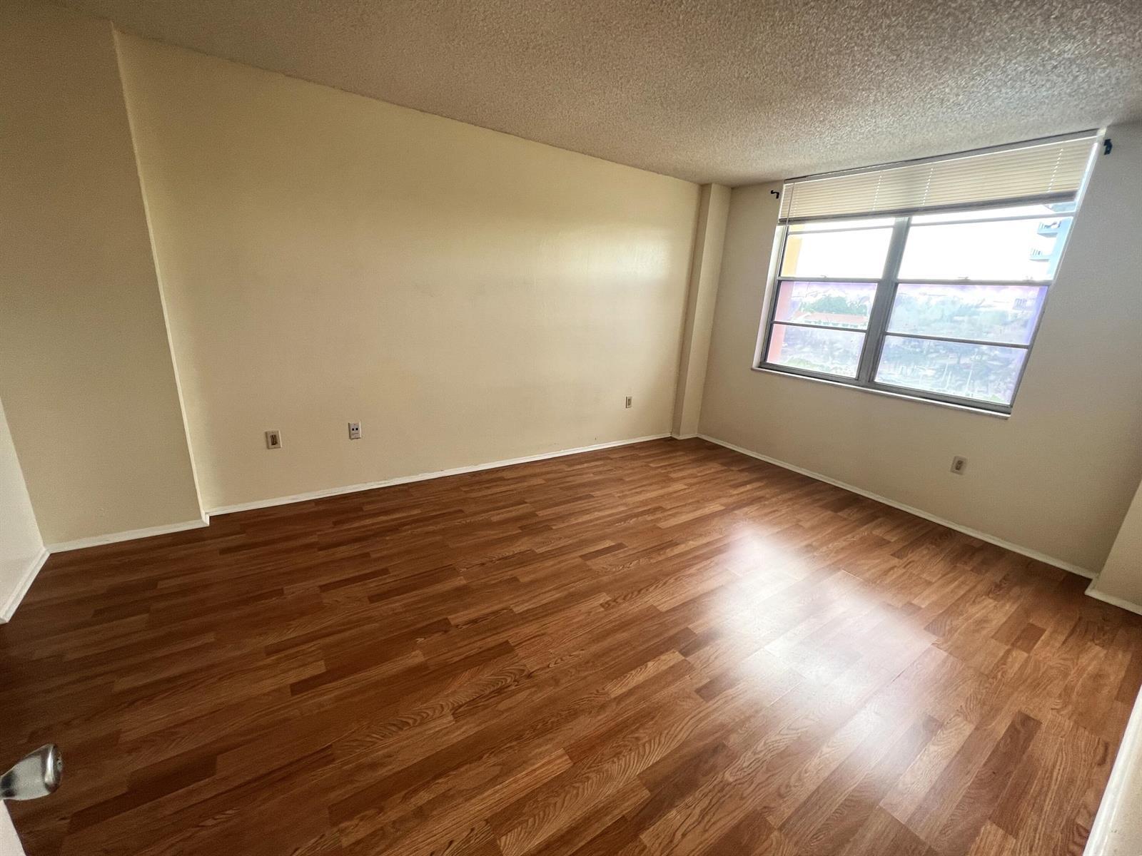 15600 NW 7th Avenue # 516, Miami FL 33169 photo 5