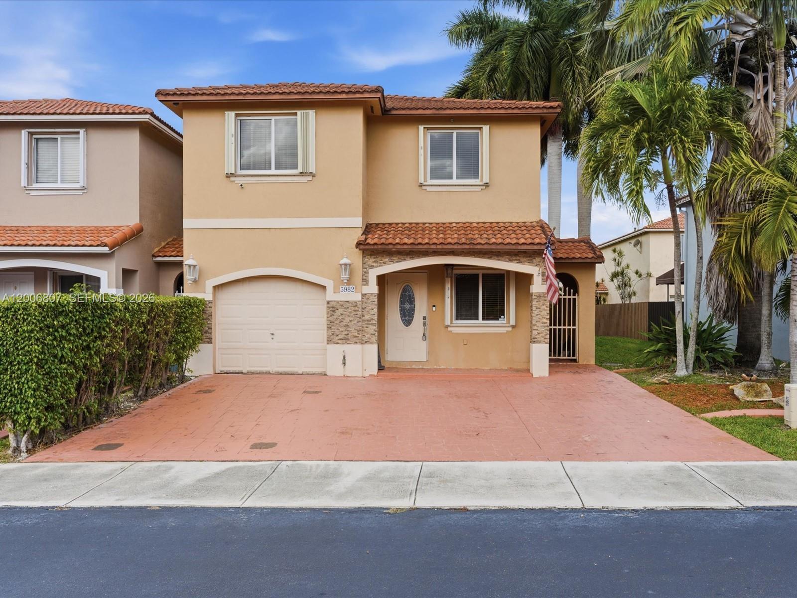 5982 SW 162nd Ct, Miami FL 33193