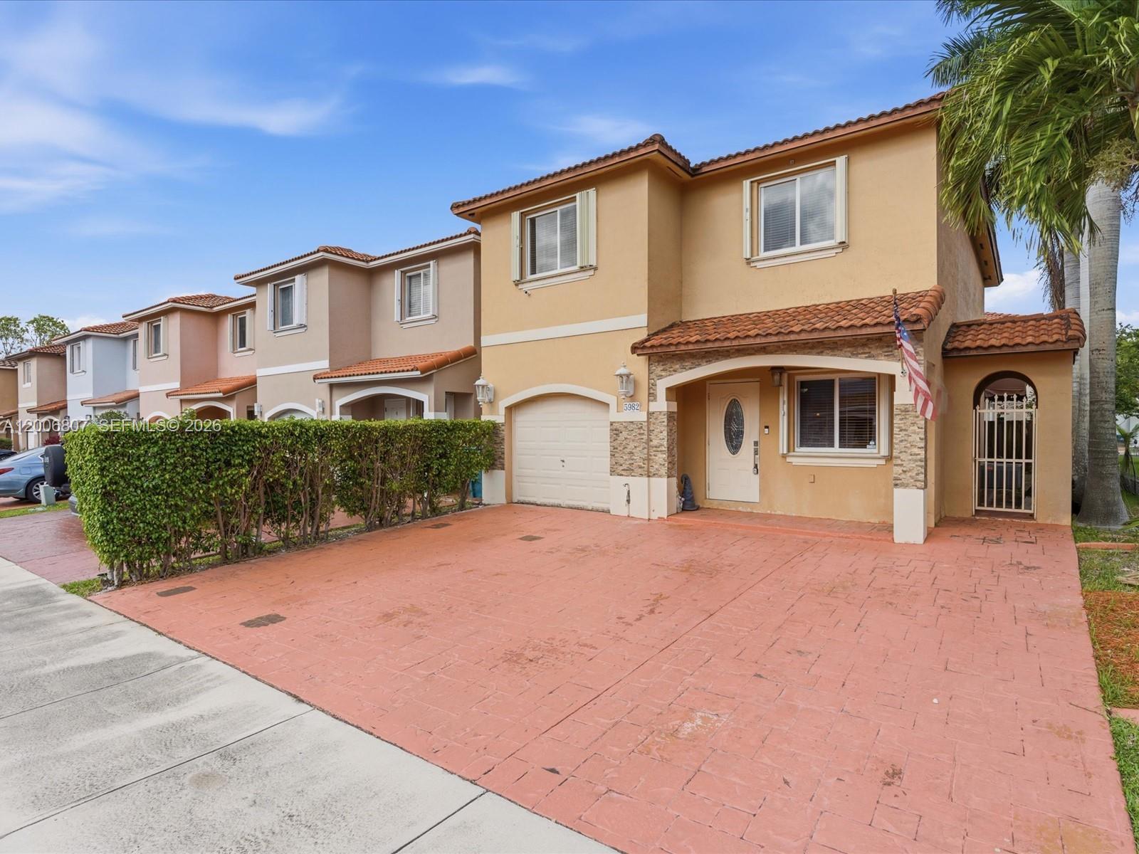 5982 SW 162nd Ct, Miami FL 33193 photo 4