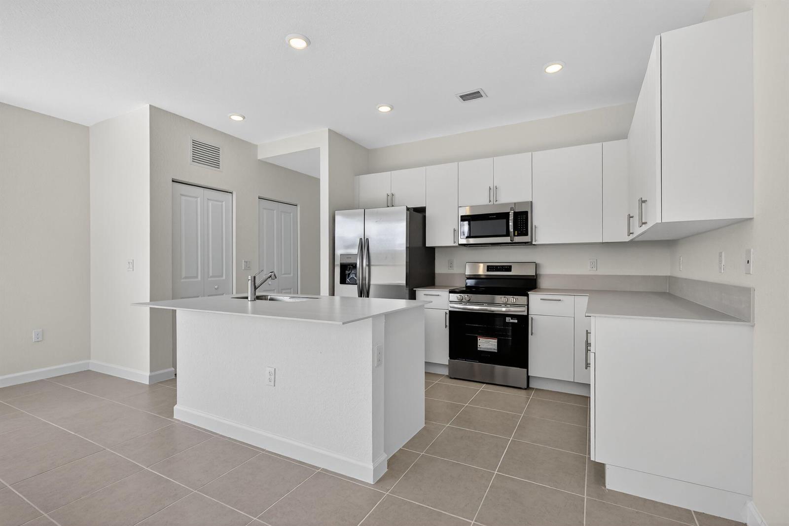 13865 SW 261st Street, FL 33032 photo 5