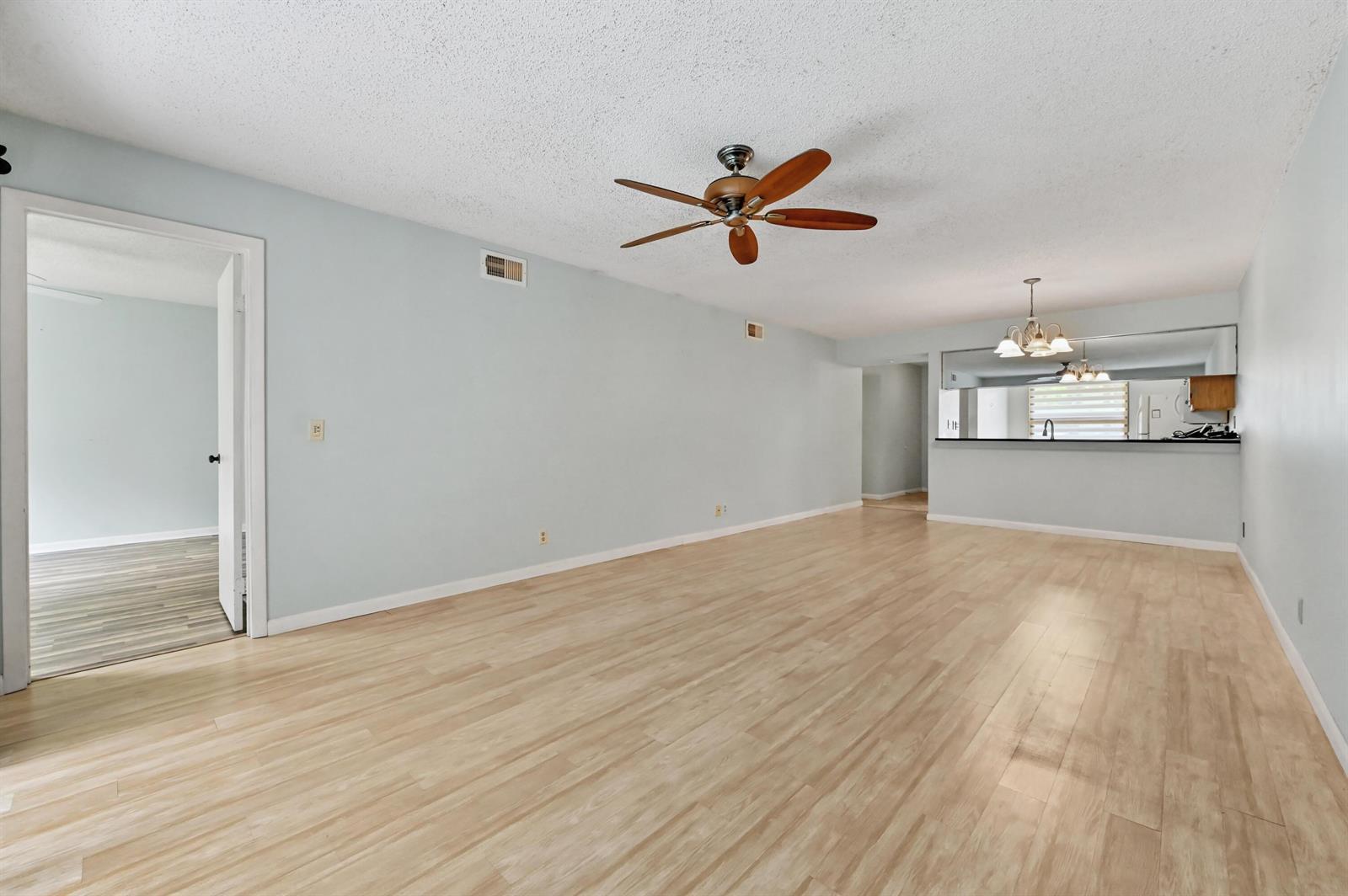 1701 Sabal Ridge Circle # B, Palm Beach Gardens FL 33418 photo 2