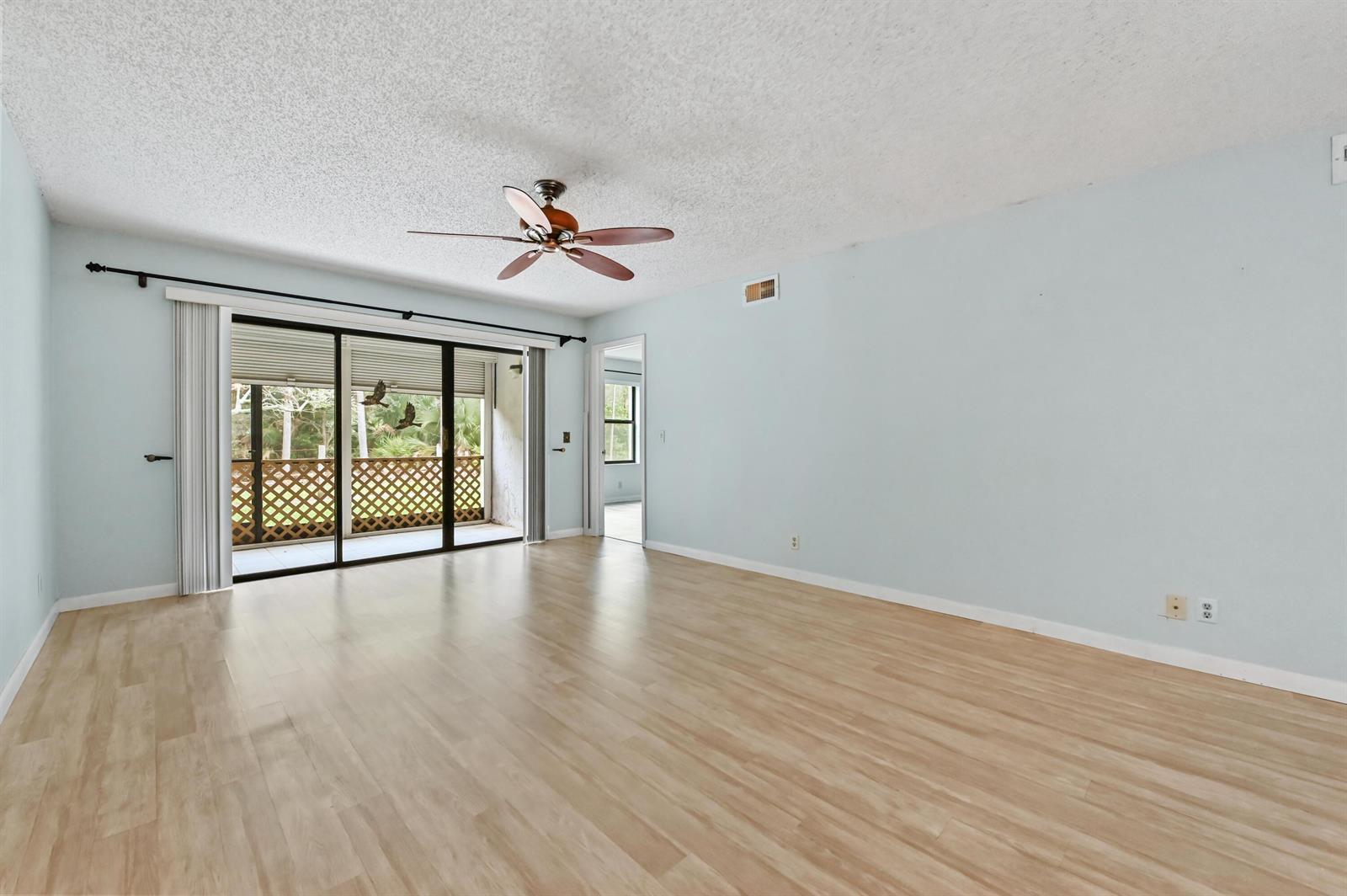 1701 Sabal Ridge Circle # B, Palm Beach Gardens FL 33418 photo 4