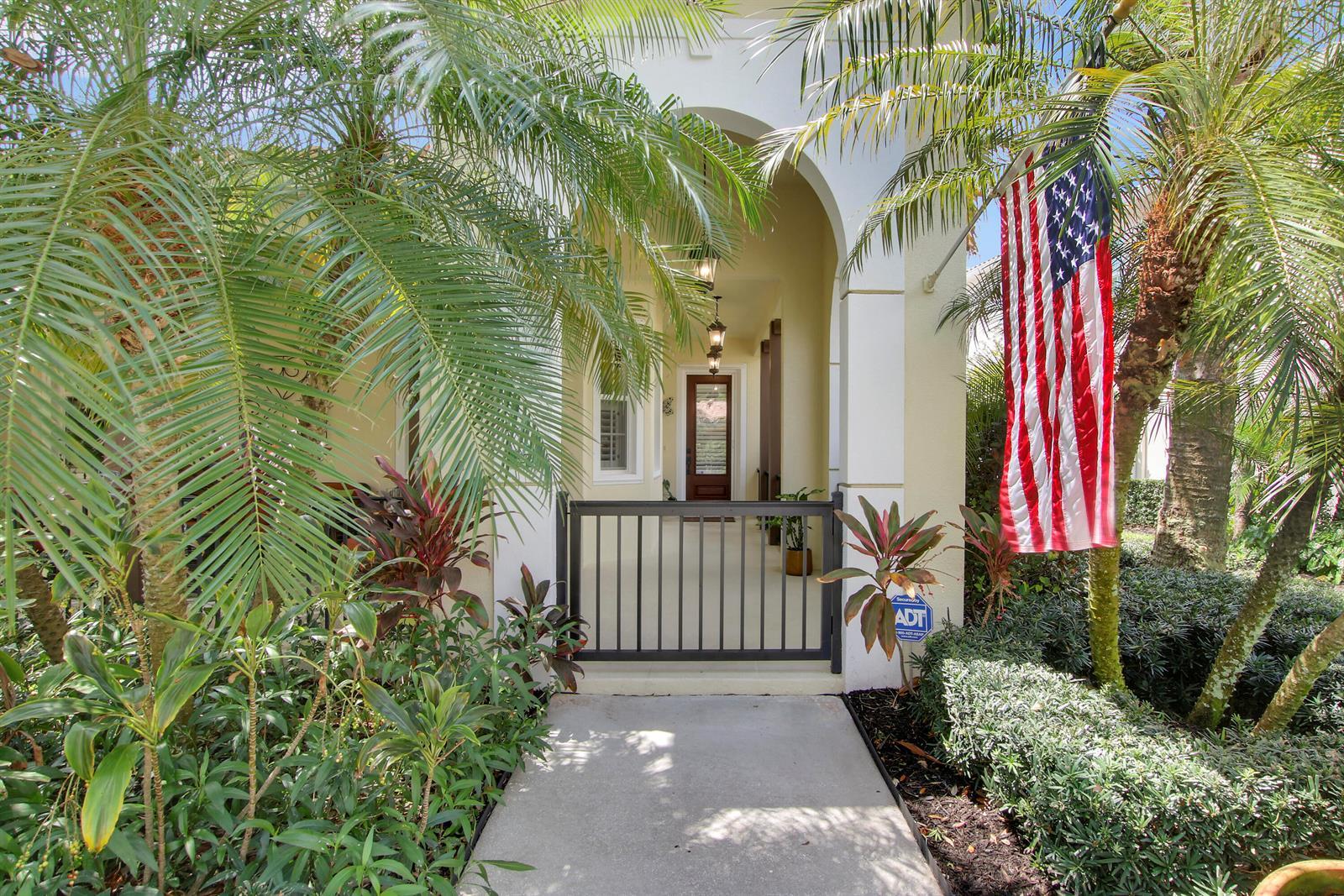 136 Florence Drive, Jupiter FL 33458 photo 3