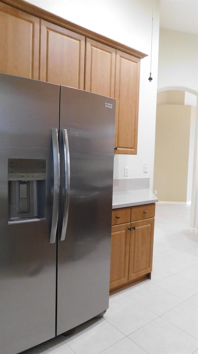 810 NW Rutherford Court, Port St. Lucie FL 34983 photo 4