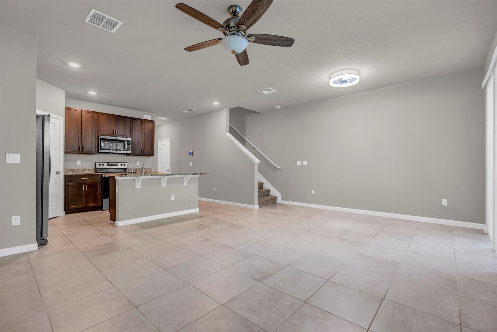 5659 Enclave Drive, Riviera Beach FL 33407 photo 5